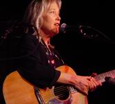 Photo of Laurie Lewis